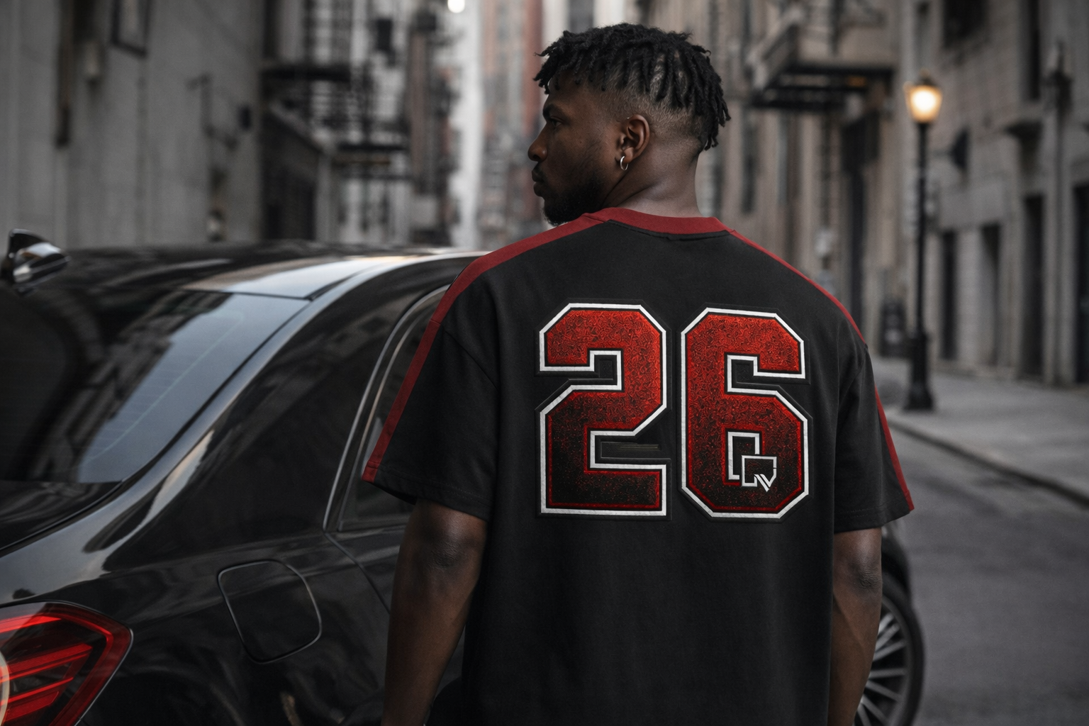 Signature 26 Tee